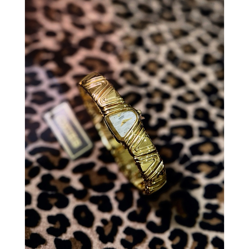 seiko murah seiko collector item, jam tangan Seiko gold half piano half moon vintage watch, jam wani