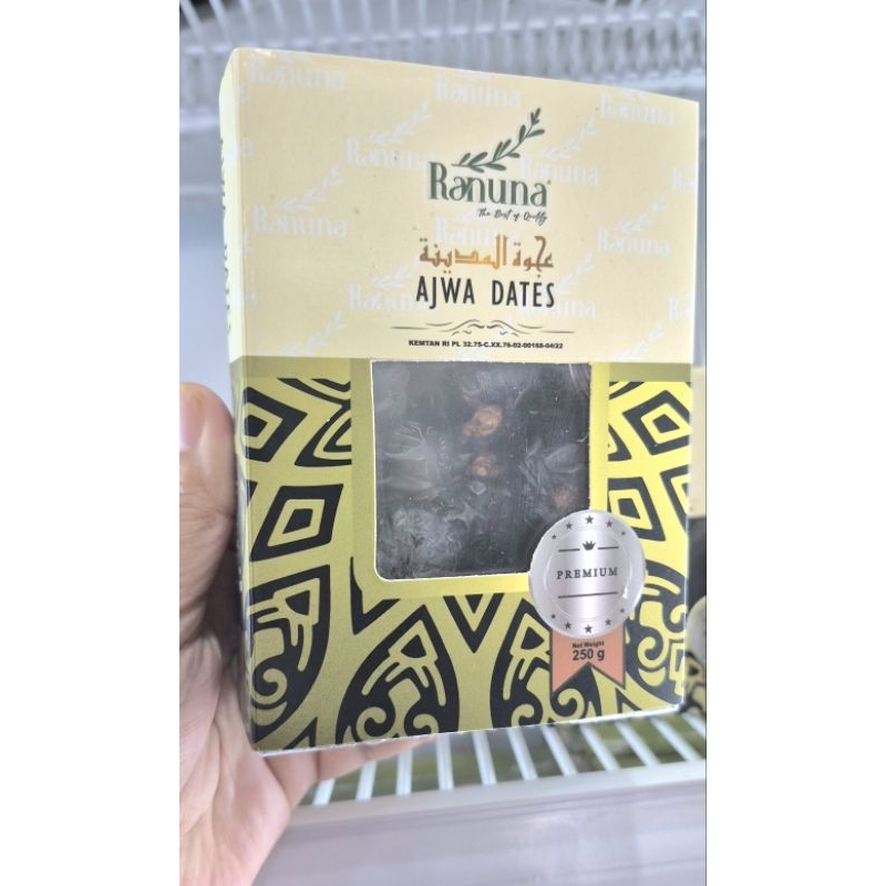 

kurma Ajwa 250