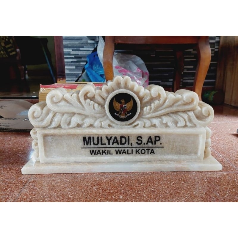 

Papan nama ukir glossy Termurah