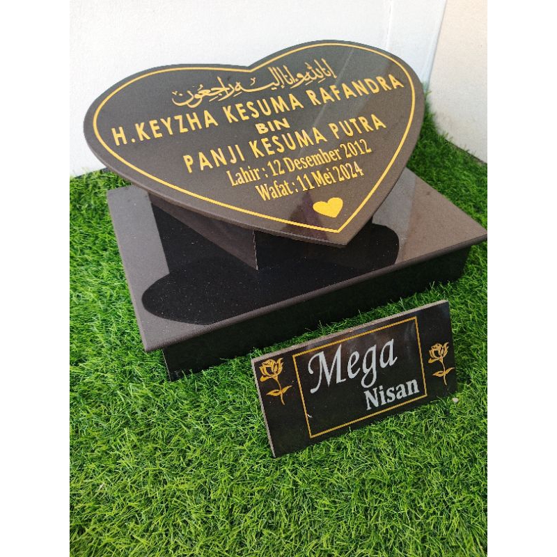 Uddjaya_ Batu Nisan Bntuk Love/Nisan Granit/Batu Nisan/Makam Jahul Love