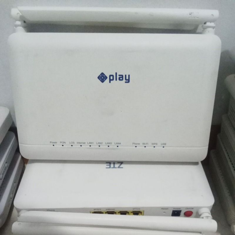 ZTE F670L dan ZTE F679L Play