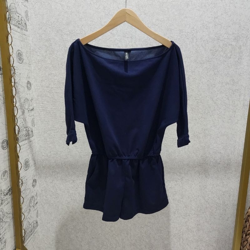 Jumpsuit wanita lengan panjang pendek celana