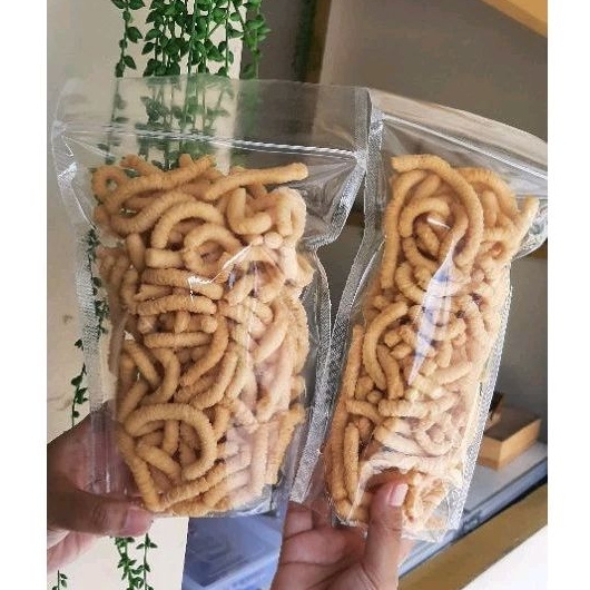 

Ulat sutera | Kue pontianak