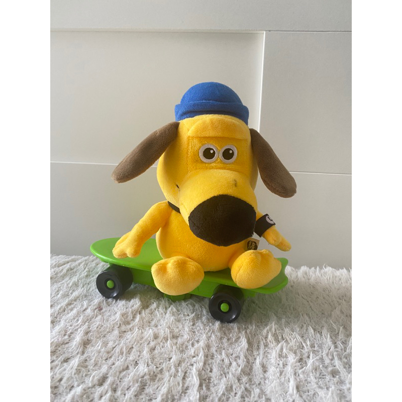 Boneka Elektrik Bitzer anjing shaun the sheep