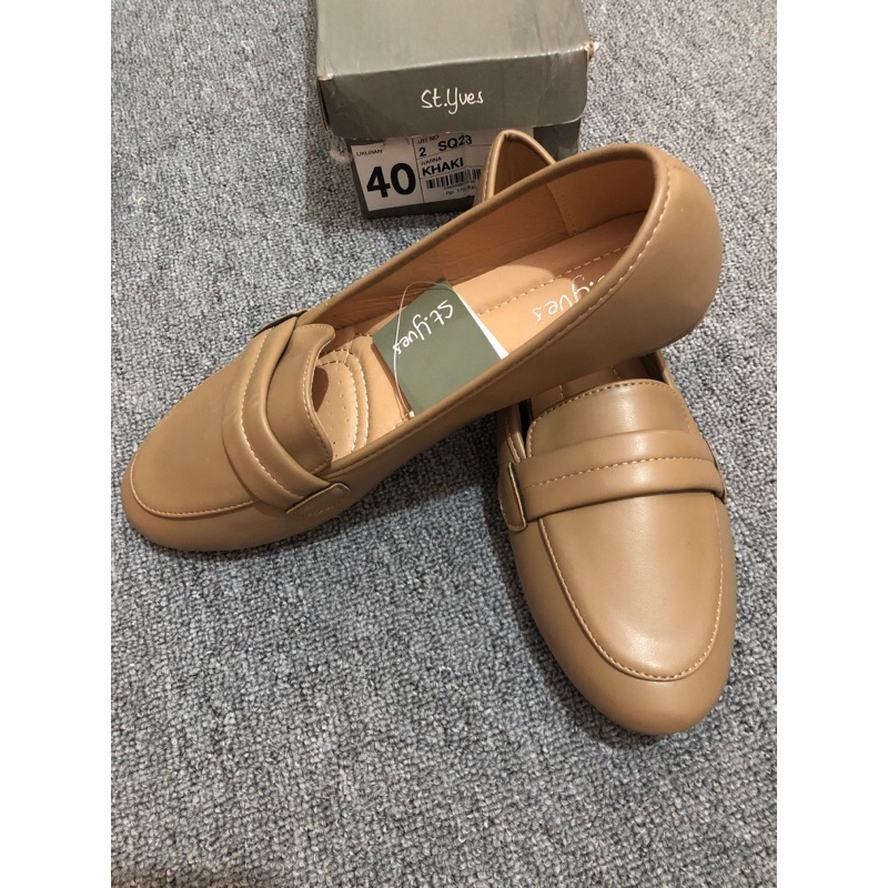 Sy.Yves khaki size 40