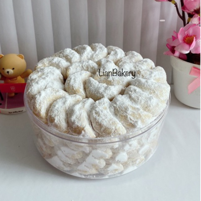 

LB/PUTRISALJU/PUTRISALJUALMOND/PUTRISALJUJADUL