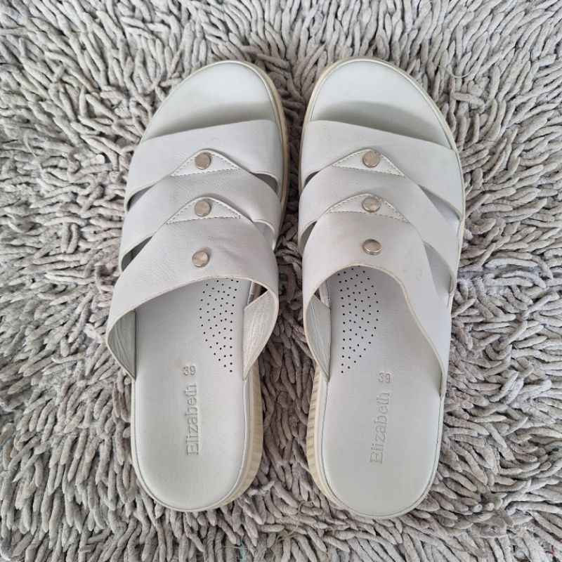 pl preloved sandal wanita elizabeth wedges with box