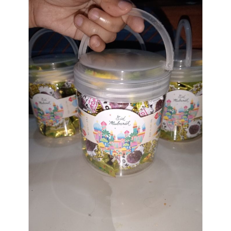 

Snack hampers satuan jinjing / pakai box, roka , kue sagu ,oat