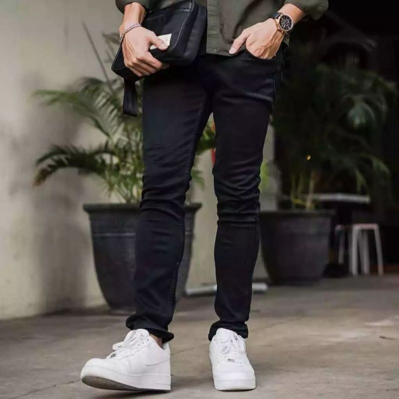 CELANA JEANS PRIA  SNOW HITAM SOBEK LUTUT RIPPED TERLARIS