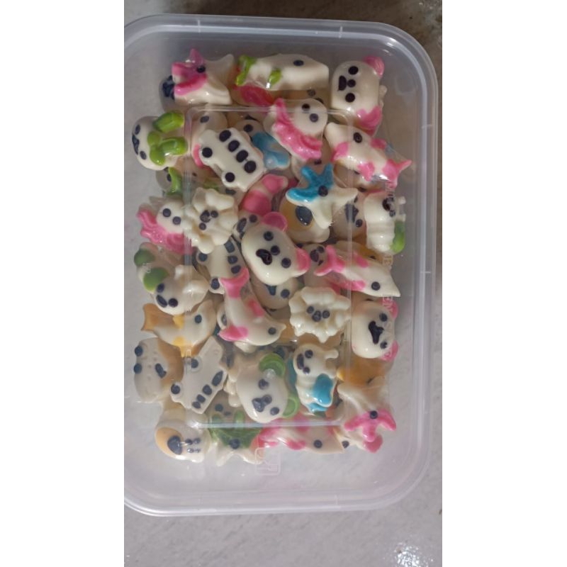 

Coklat karakter isi 100