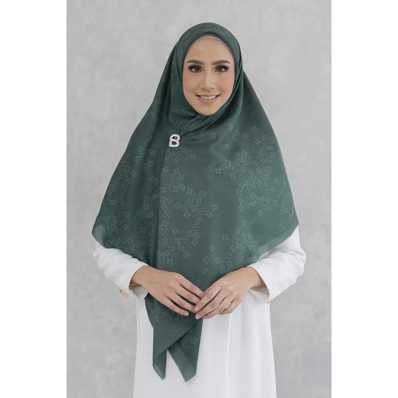 Buttonscarves XL - Monogram Scramble Basil Voile