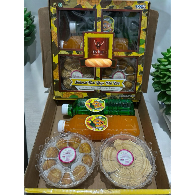 

paket hampers parcel kue kering ovina sirup lebaran idul fitri 2025