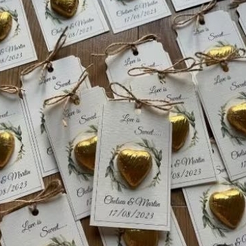 

Hampers lebaran lucu coklat love