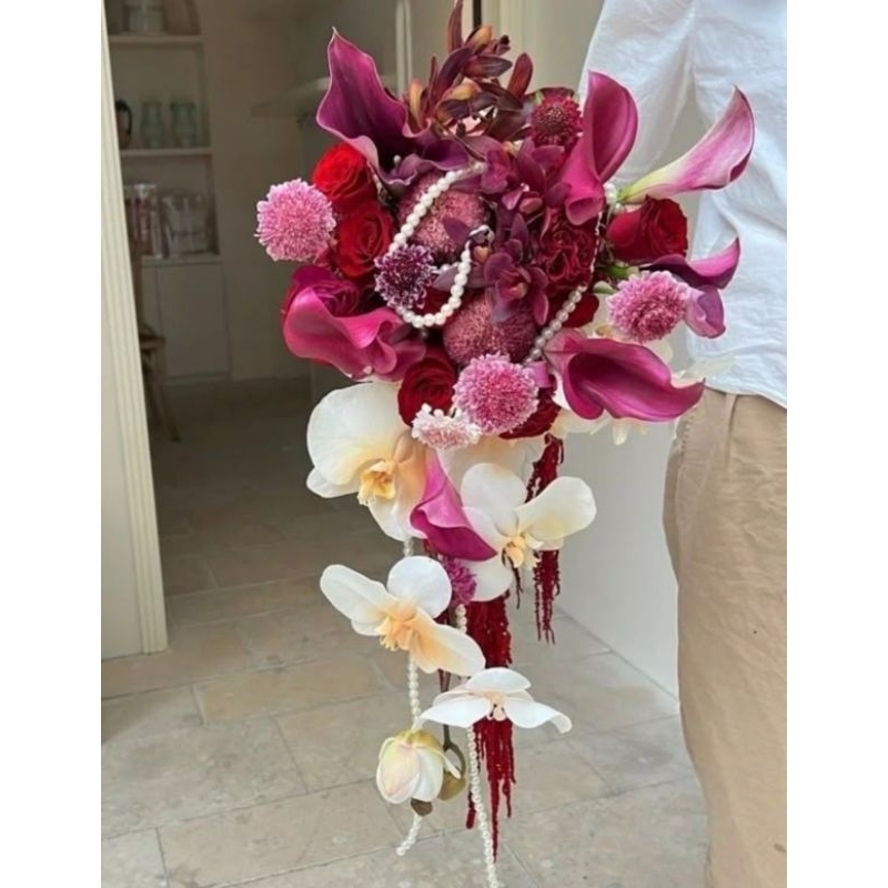 Hand bouquet bunga wedding lamaran wisuda hand buket