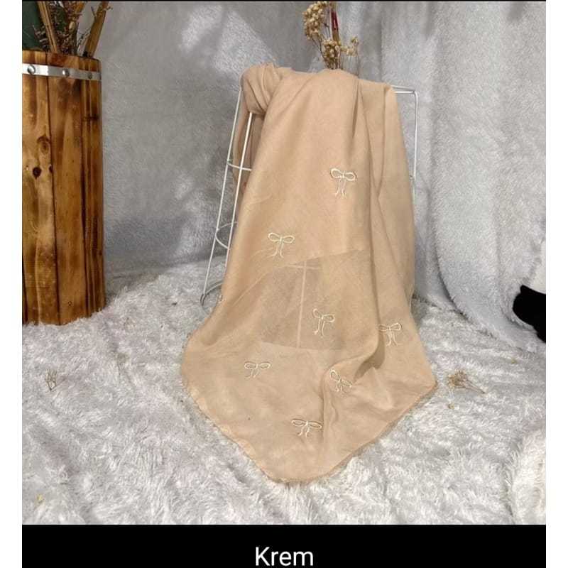 Zuraya - Hijab Segi Empat Paris Motif Sulaman PIta