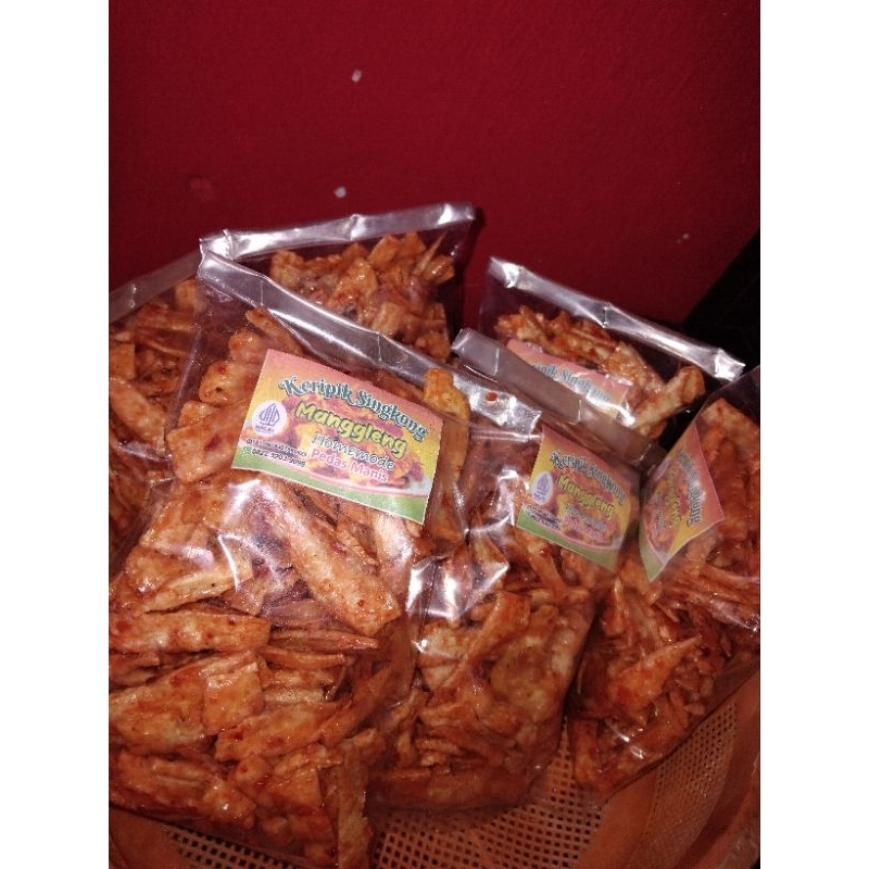 

Manggleng Singkong pedas manis 1KG