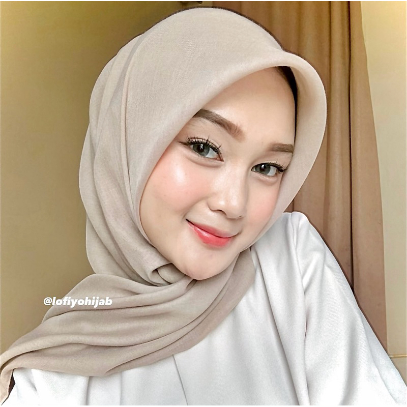 Hijab paris VARISHA PREMIUM Kerudung Segiempat jilbab Anti Letoy