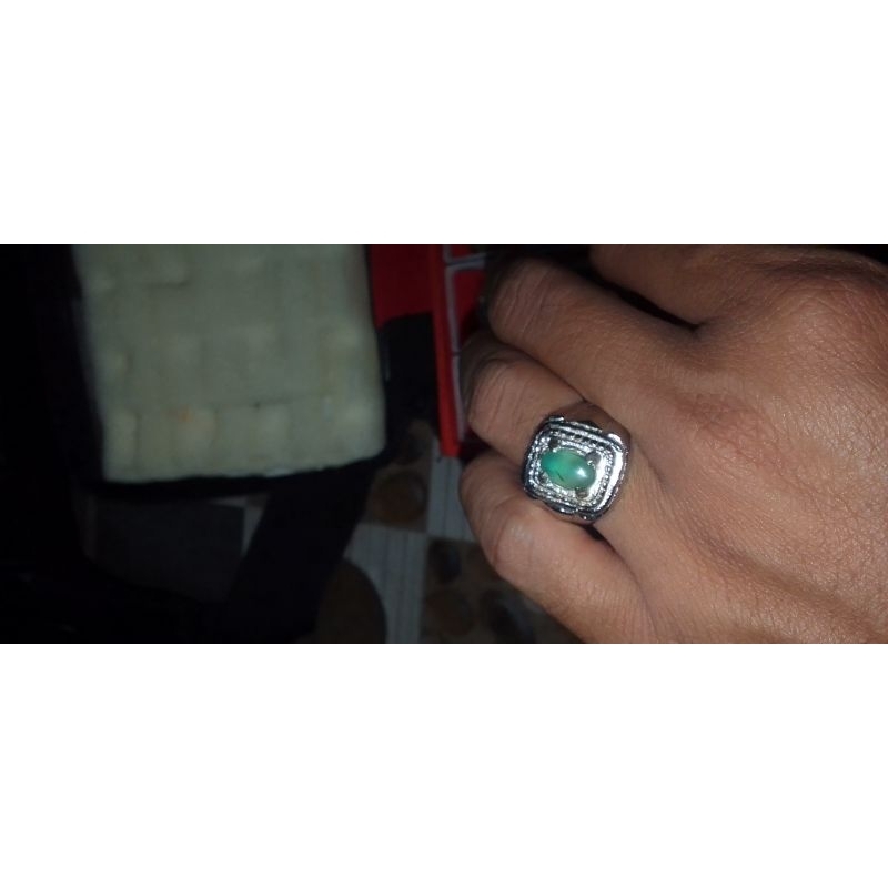Bacan Majiko Giwang