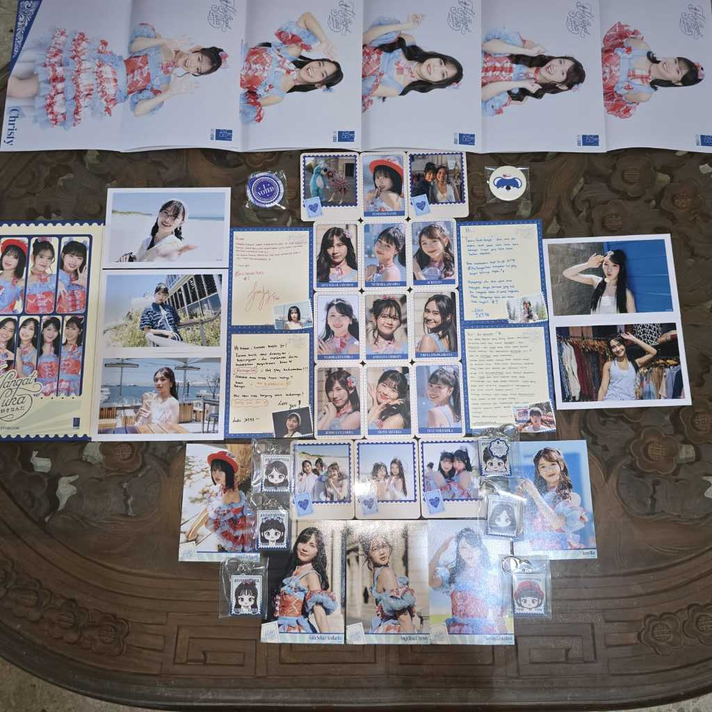 Spesial Set KuSangatSuka JKT48 Photopack Photocard Polaroid Postcard Keychain Sukinanda