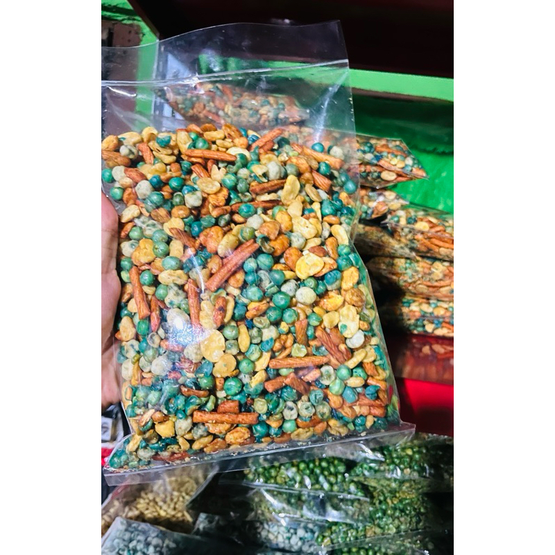 

kacang campur 1kg