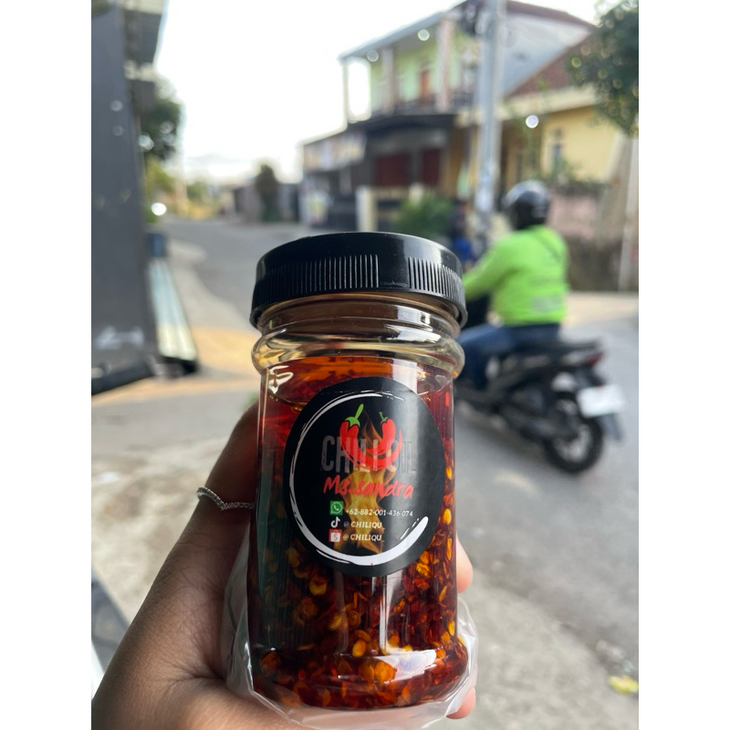 

CHILLI OIL