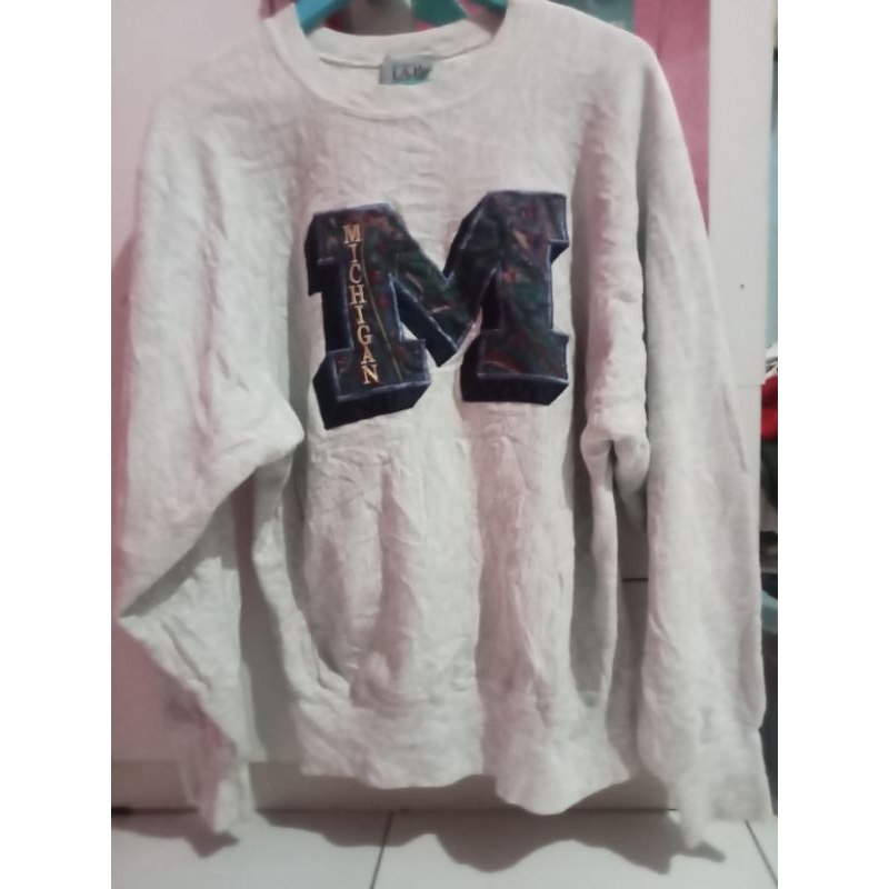 crewneck vintage Michigan