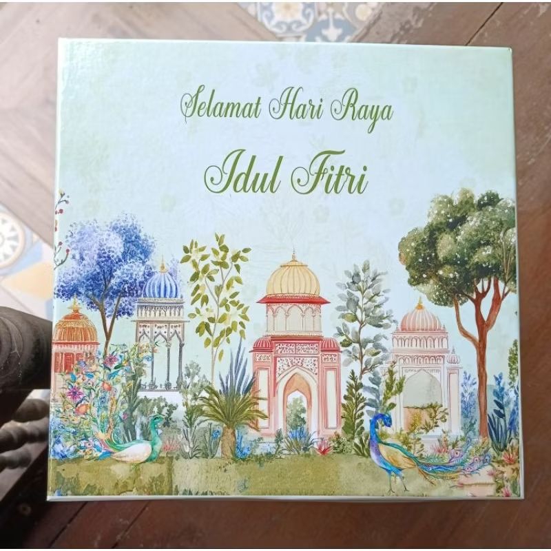 

HARD BOX LEBARAN IDUL FITRI 22X22X8CM HARDBOX 22 x 22 x 8 CM MUAT 4 TOPLES KOTAK LAPIS LEGIT CAKE BOLU JADUL
