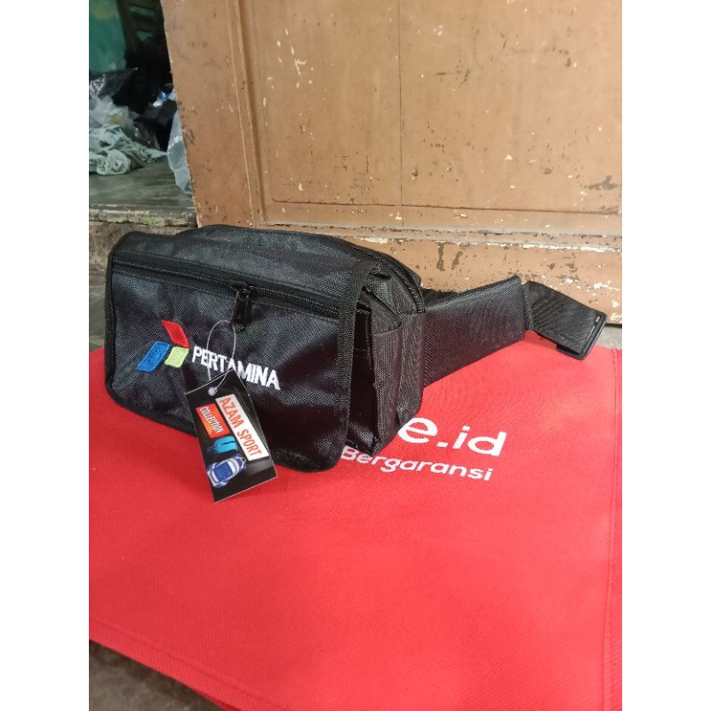 tas operator spbu keren banget banyak sakunya