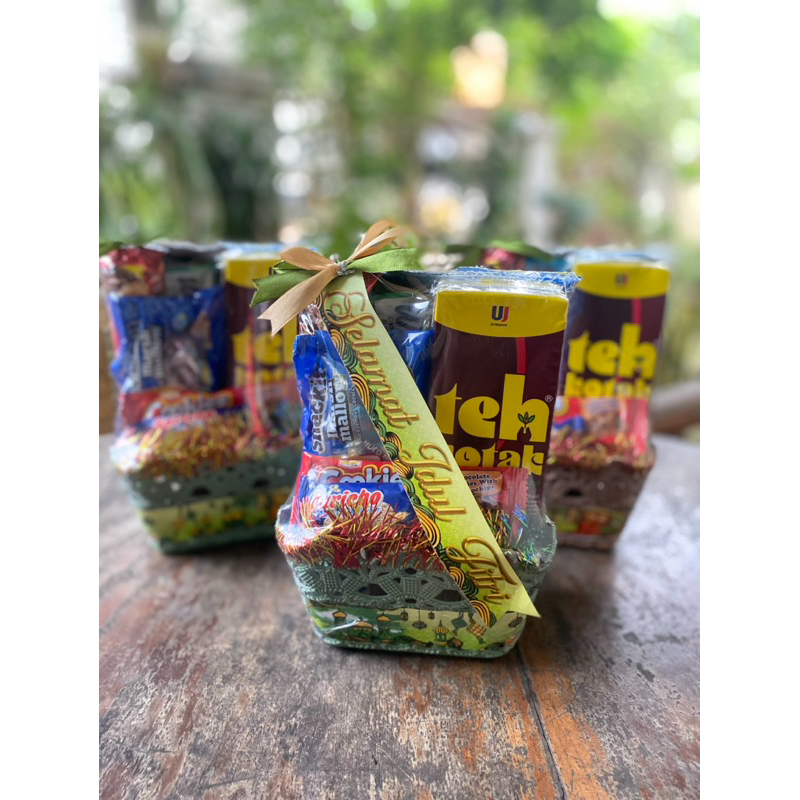

parsel lebaran anak