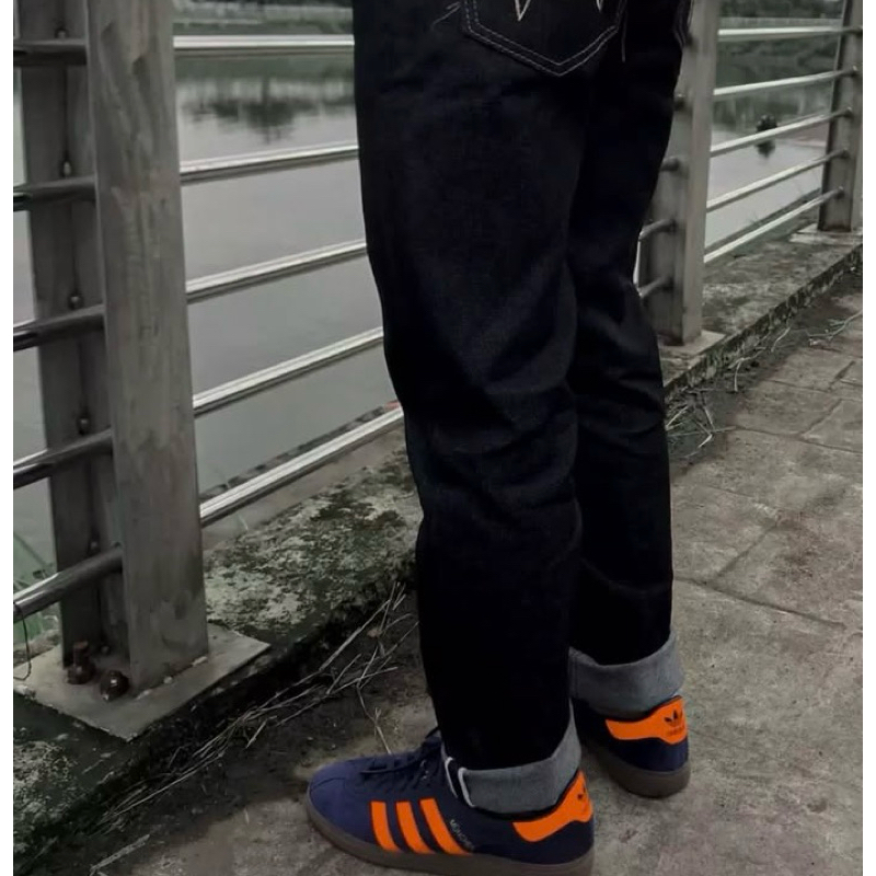 DENIM SELVEDGE ACCENT