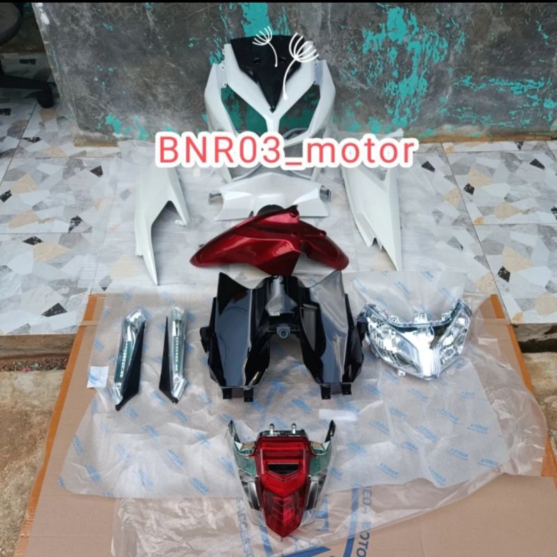 Full Body Halus Plus Lampu Depan Belakang Motor Honda Vario Techno CBS 110 Karbu Warna Putih