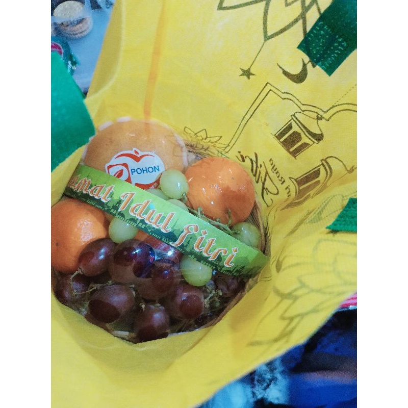 

HAMPERS RAMADHAN FREE TAS,buah request y kak.