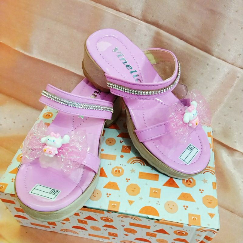 Vinella Heels — Sandal Hak Tinggi Anak Perempuan Imut