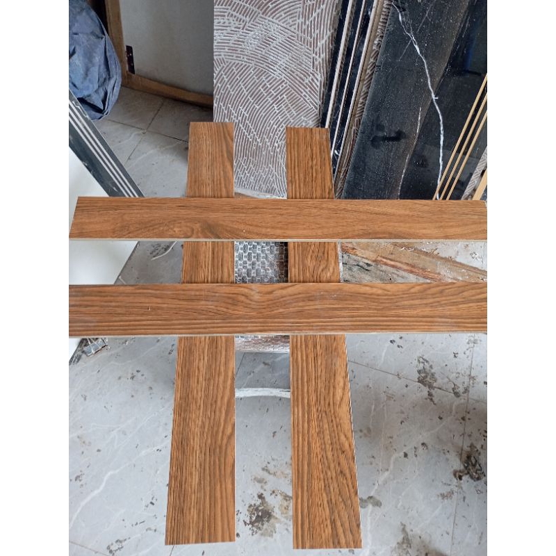 granit list plint 10x60 valentino gress 10x60