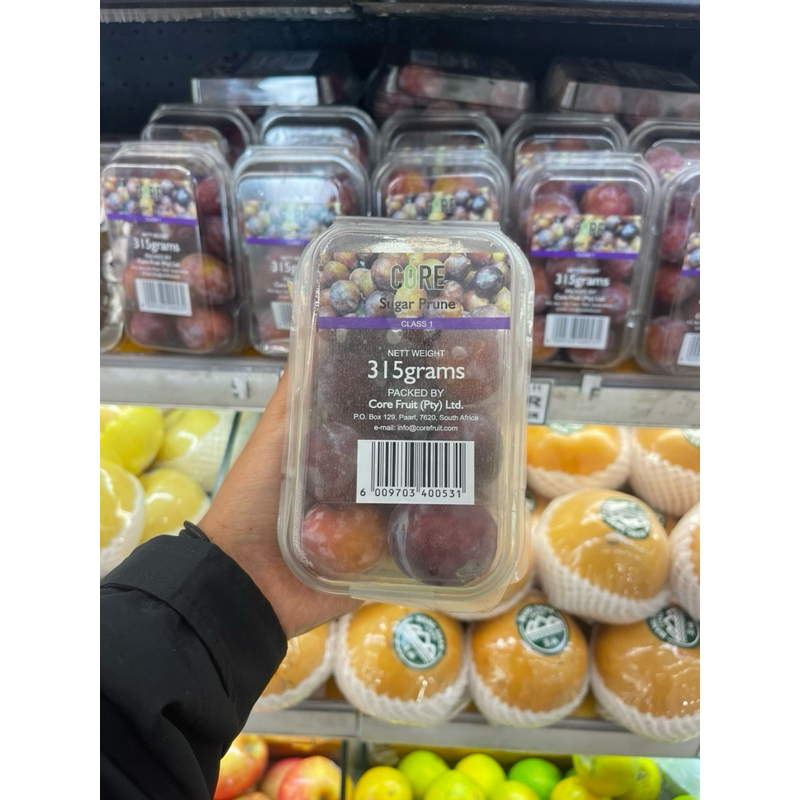 

Plum sugar prune fresh 315gram/pcs