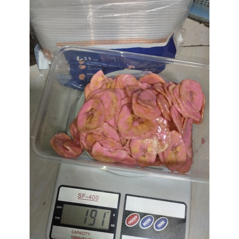 

kripik pisang coklat rasa strawberry