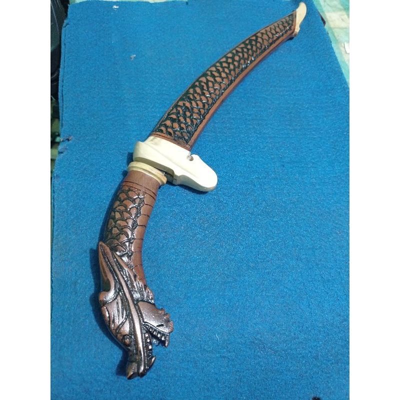 Pisau Dapur Kuku Macan - Kayu Mala