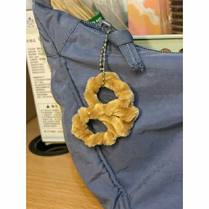 <[BACA DESKRIPSI ]>Ganci bentuk kue / ganci makanan / ganci lucu / keychain / gantungan tas