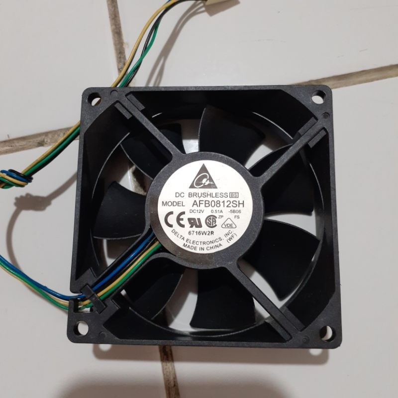 Delta-AVC Kipas dc 12V 8cm 4 pin kabel