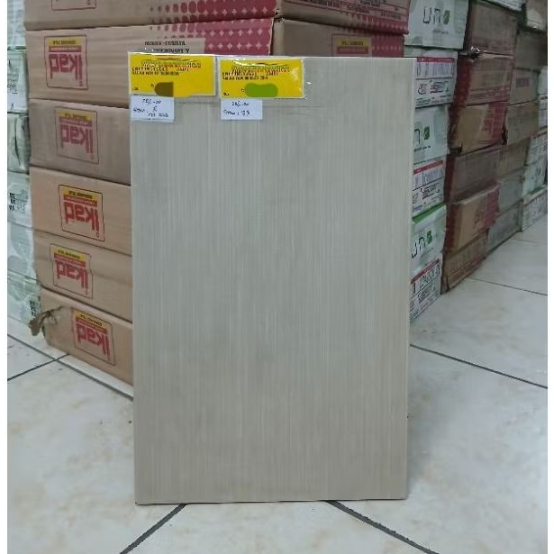 Keramik Platinum 25x40 KWC Balkan Brown