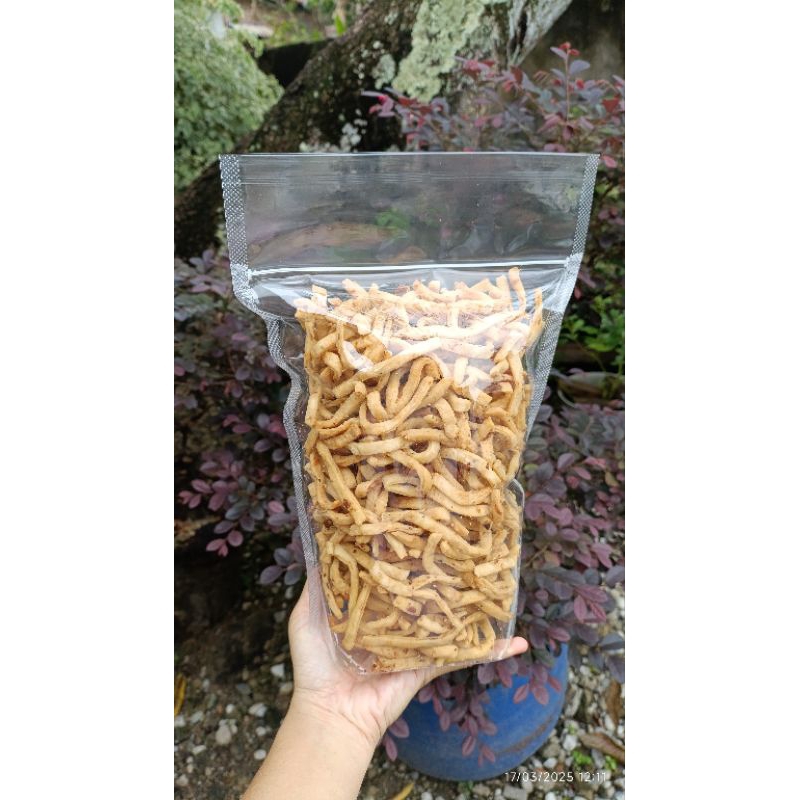 

ngunyahsantuy - Kue Bawang
