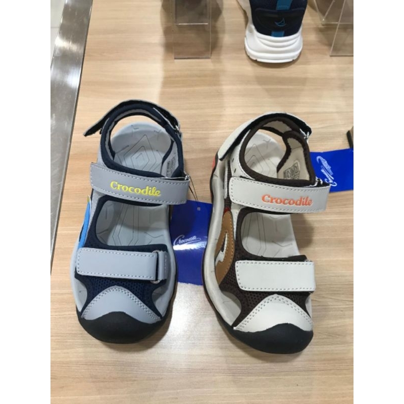 sepatu sandala anak cowok by CROCODILE