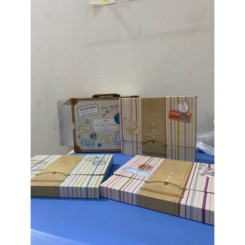 

Zebra Mildliner Double-Sided Highlighter - Fine/Bold - Limited Edition - 35 Color Box Set