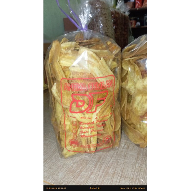 

Keripik pisang kapok