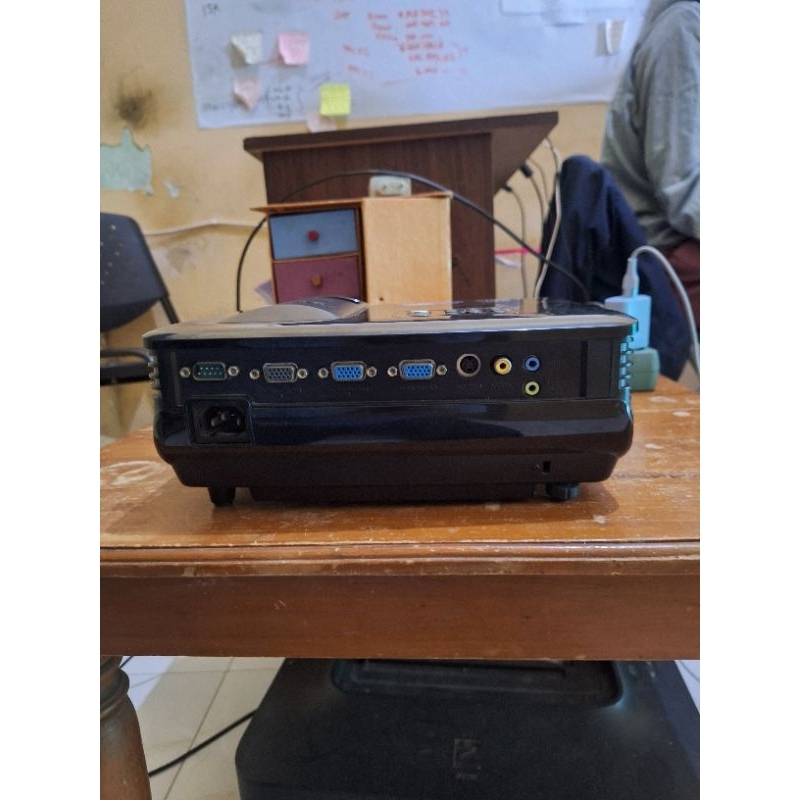 Proyektor Benq Bekas | MP515 Second