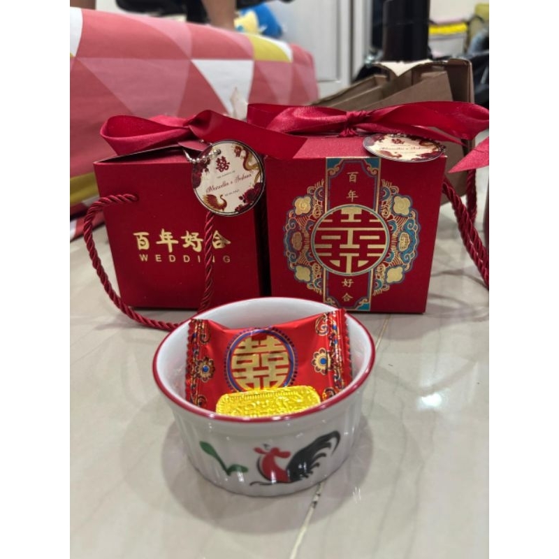 Souvenir Sangjit Premium Wedding Couple Hampers