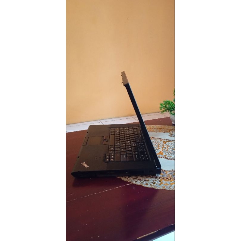 Laptop bekas normal Lenovo thinkpad processor i5