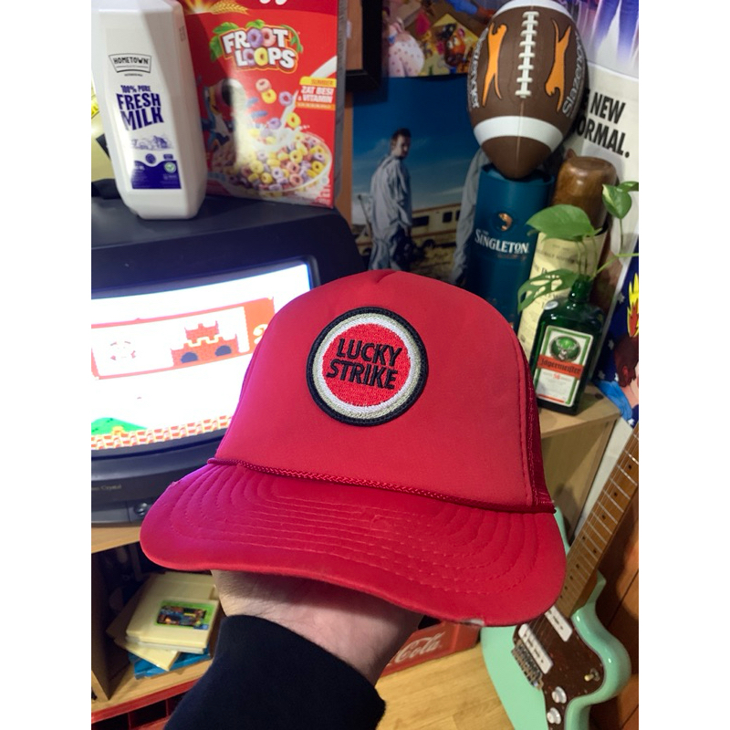 Topi Trucker Vintage Lucky Strike