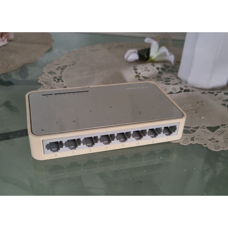 switch hub / kotak lan tp link