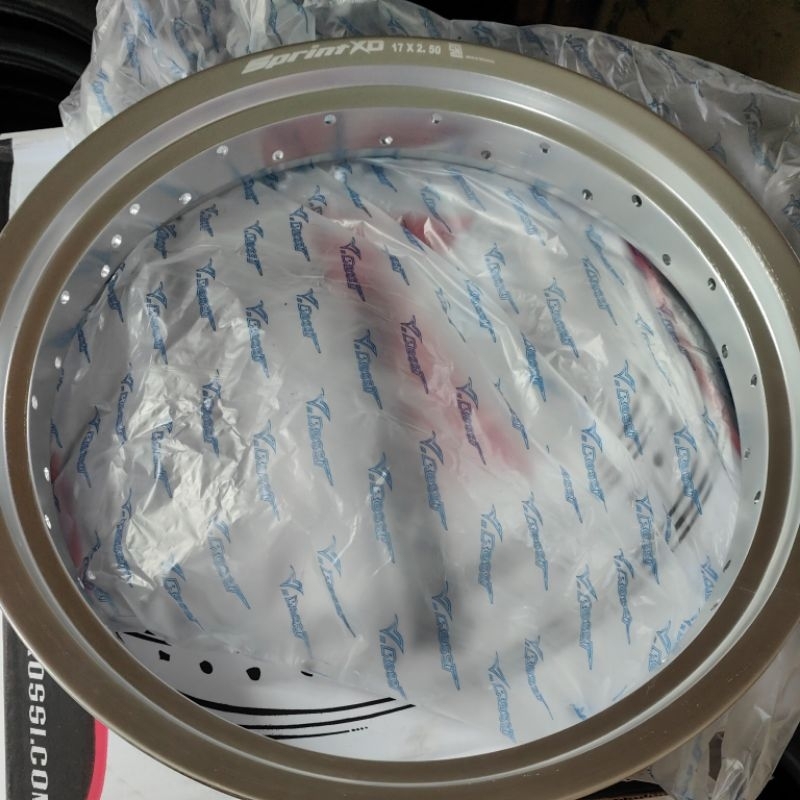 velg vrossi type xd 250 x 17 warna silver polish (hole 36)